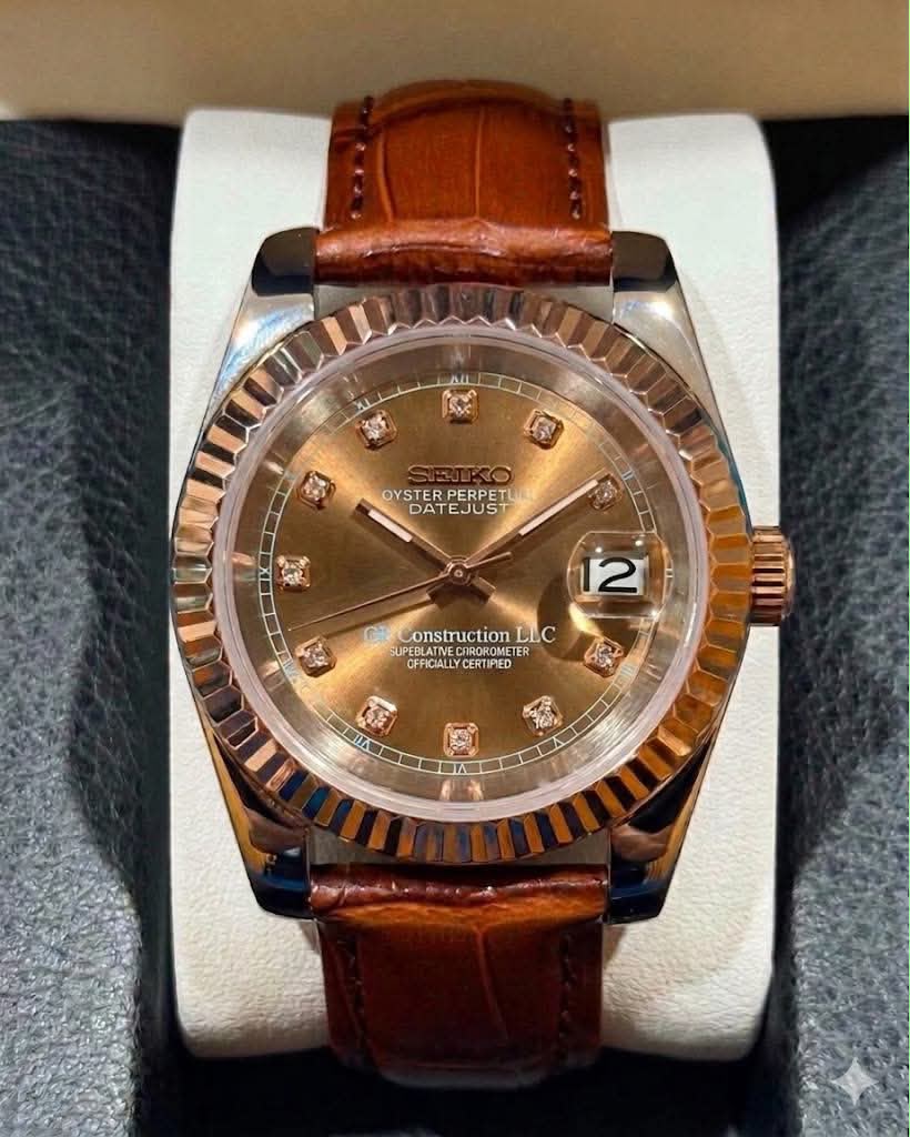 3 custom dials, one s dial