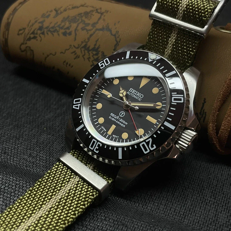 Custom SeikoVintage Milsub GMT JB Mod - 44MM - Steel 904L