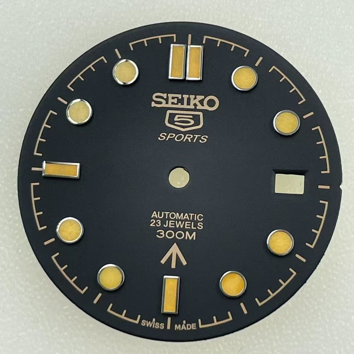 Custom SeikoDial 5 sport 300m
