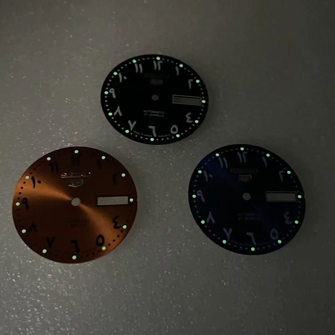 Custom SeikoDial Middle East Dual Calendar