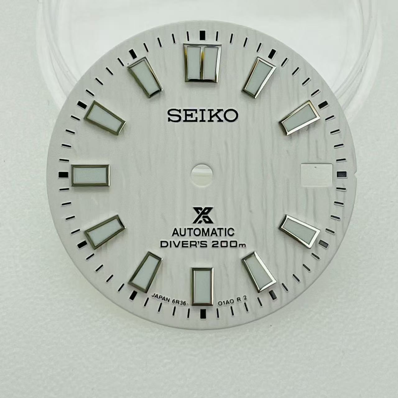 Custom SeikoDial tree grain