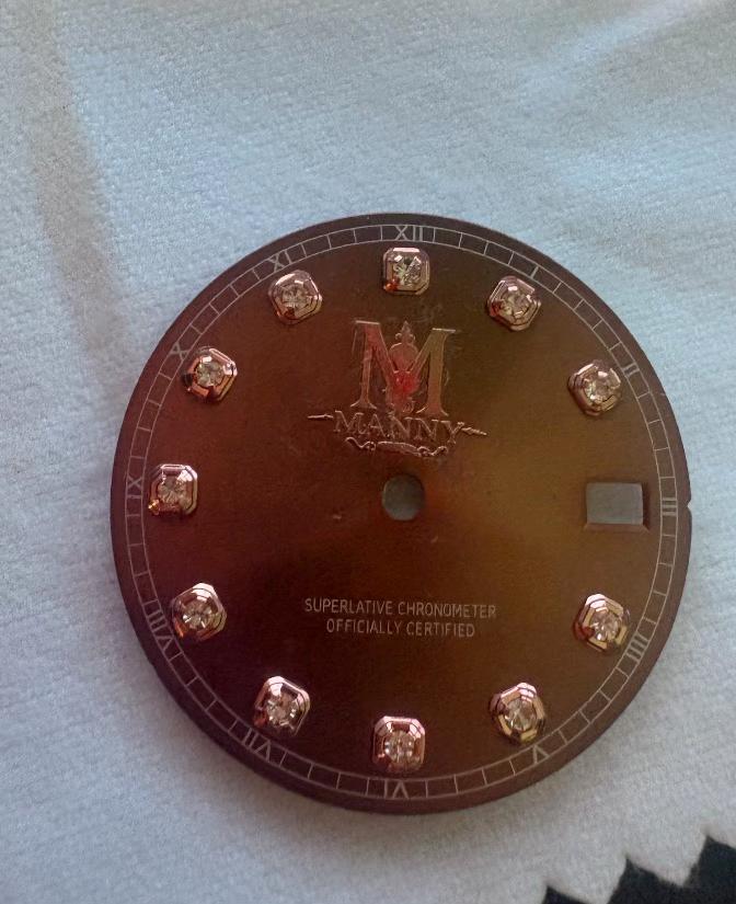 Silver, rose gold, metal patch, A dial, a watch.