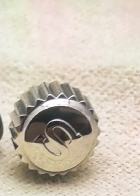 Clasp and crown
