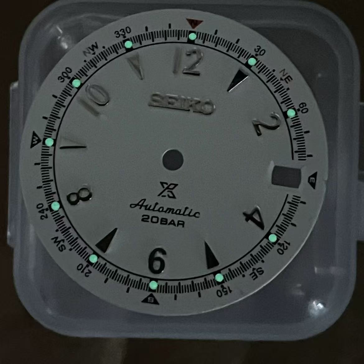 Custom SeikoDial Dial direction