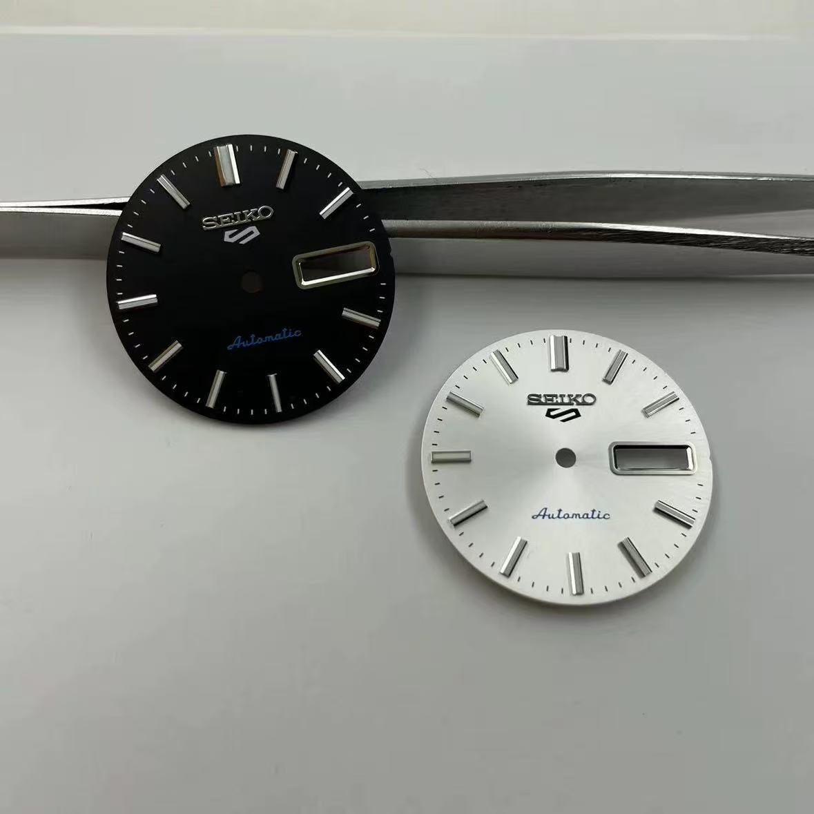 Custom SeikoDial Dual Calendar